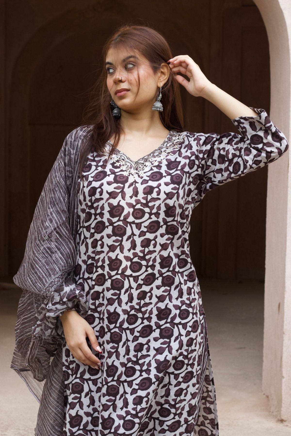 Cotton Jaipuri Print Kurta Set With Dupatta in Black