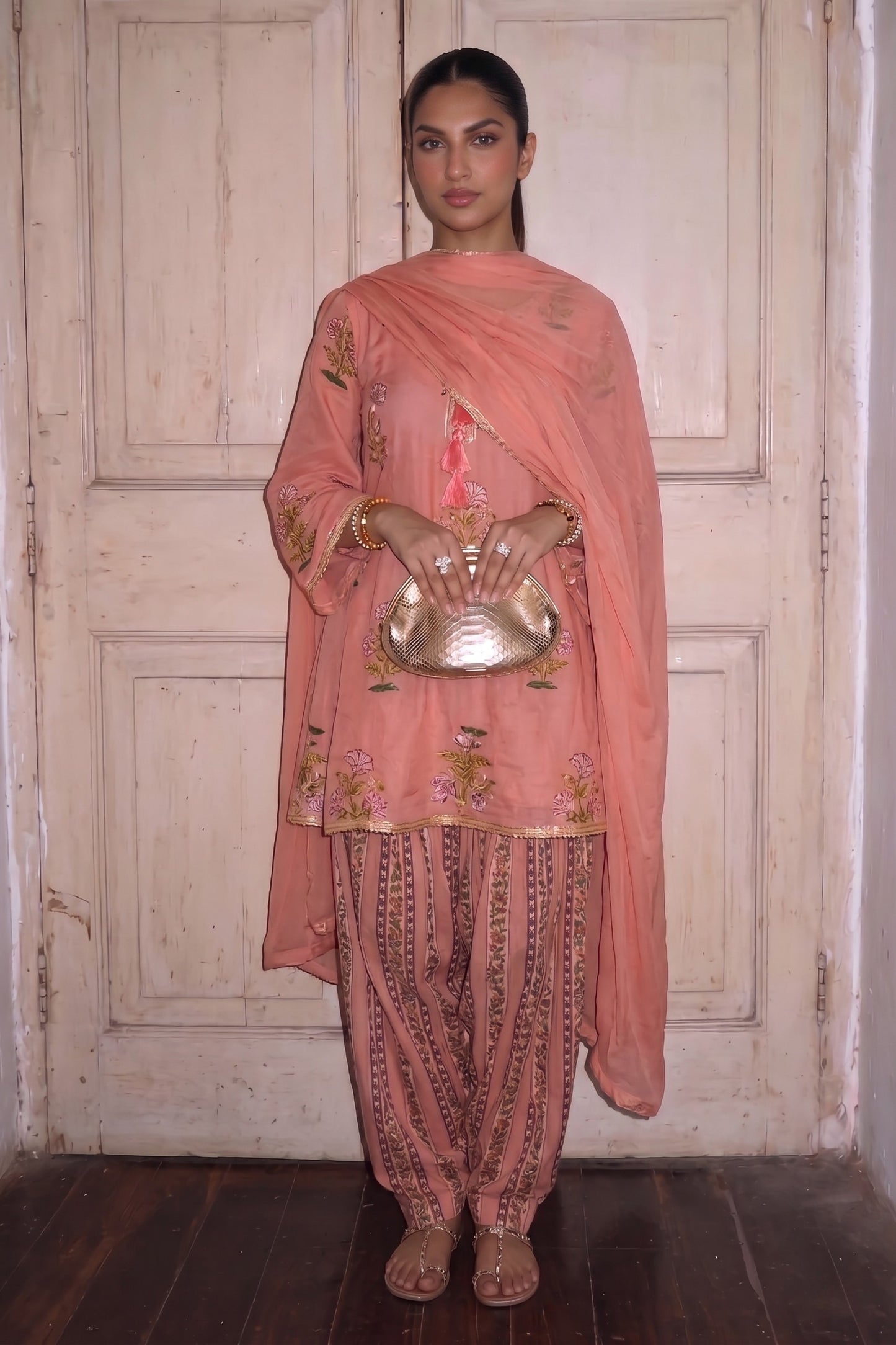 Peach Pink Cotton Mughal Printed A-Line Short Kurta With Salwar