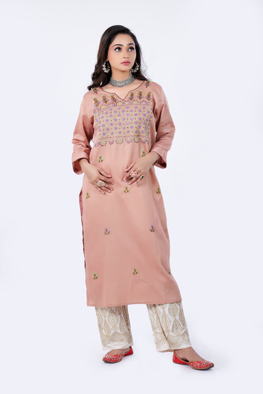 Straight Kurta made from Pure Cotton and Hand-Embroidery in Peach Colour