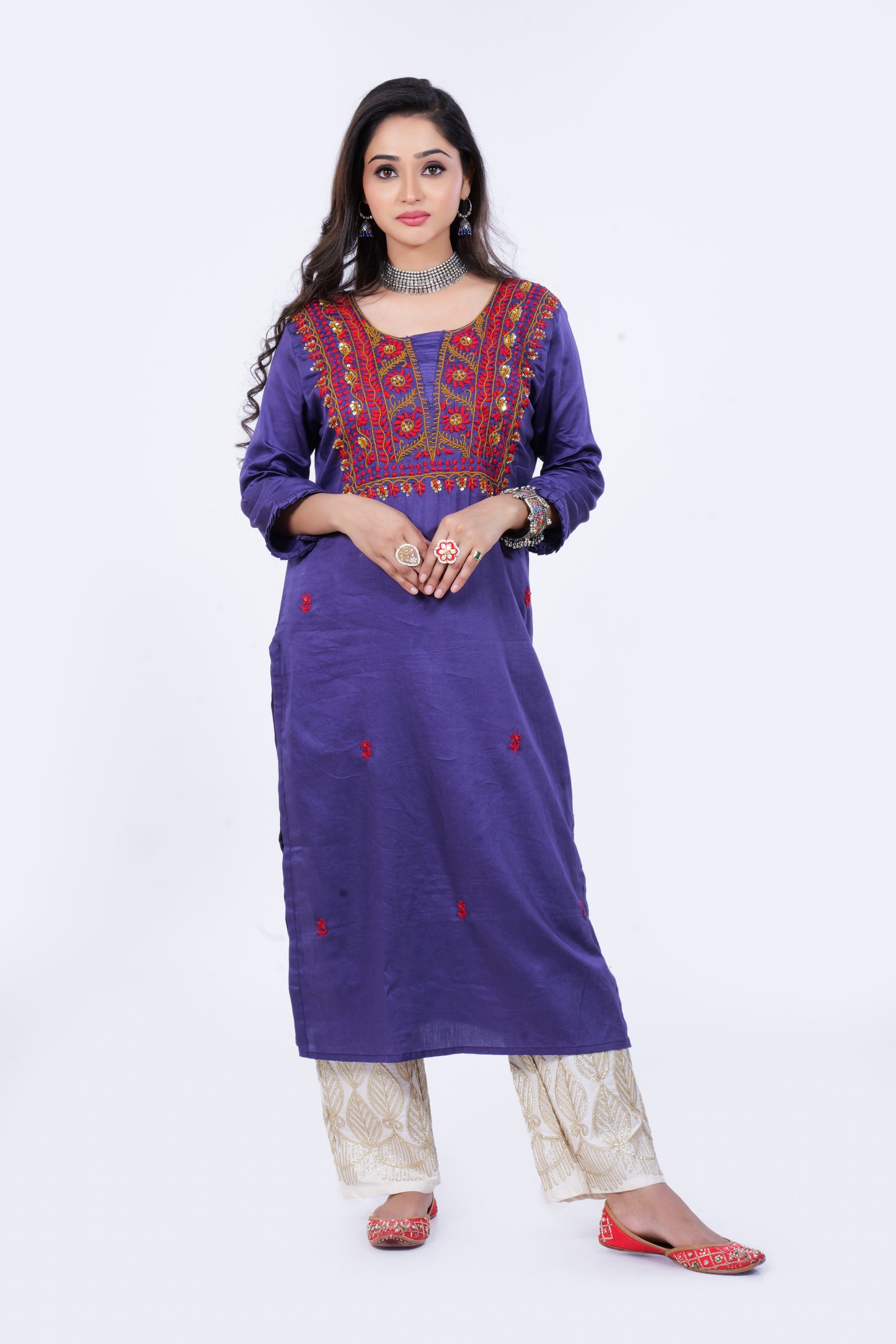 Straight Kurta made from Pure Cotton and Thread Embroidery in Purple Colour