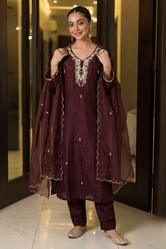 Maroon Silk Zardozi Straight Kurta Set With Organza Dupatta