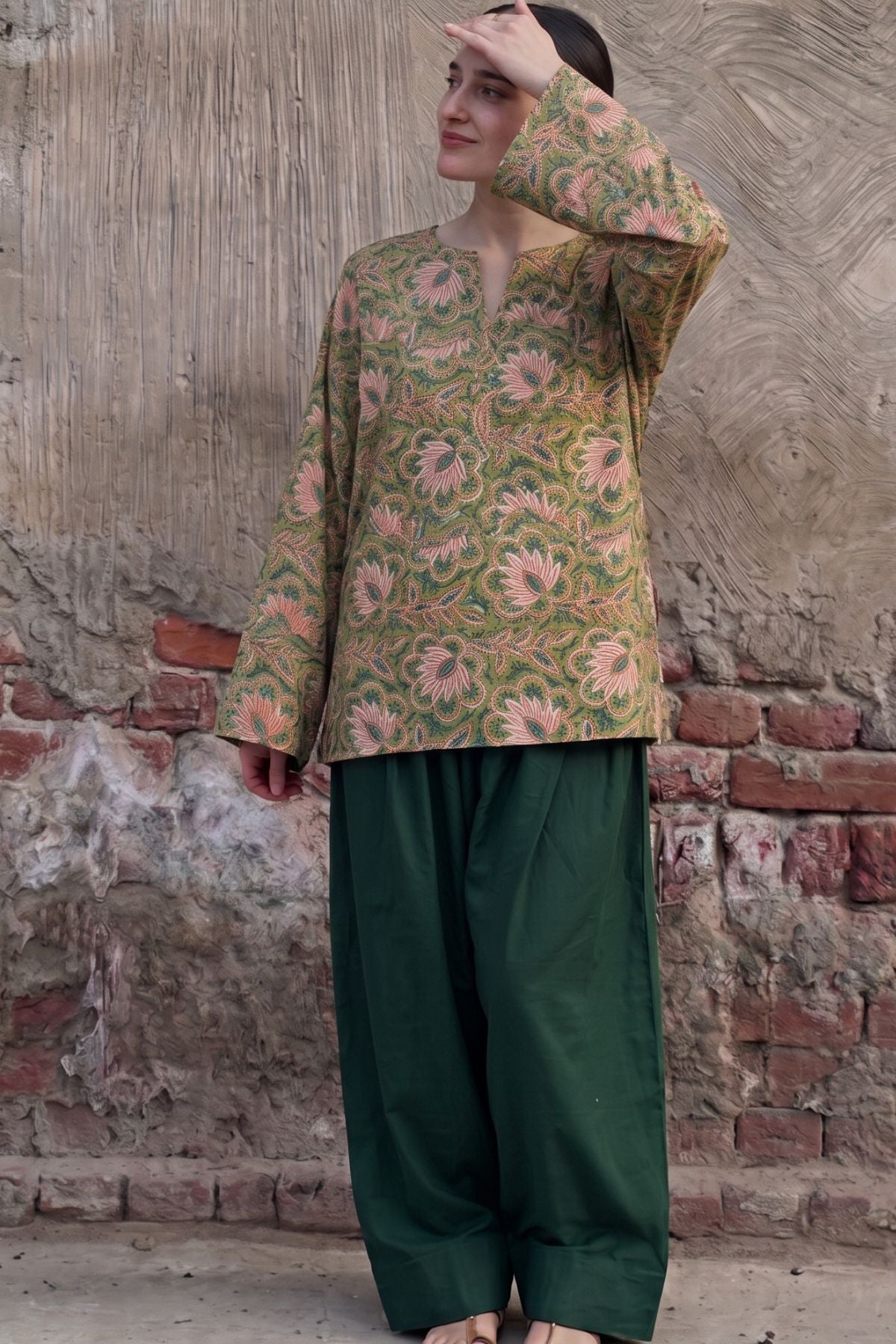 Cotton block print kurta with farshi salwar - Green